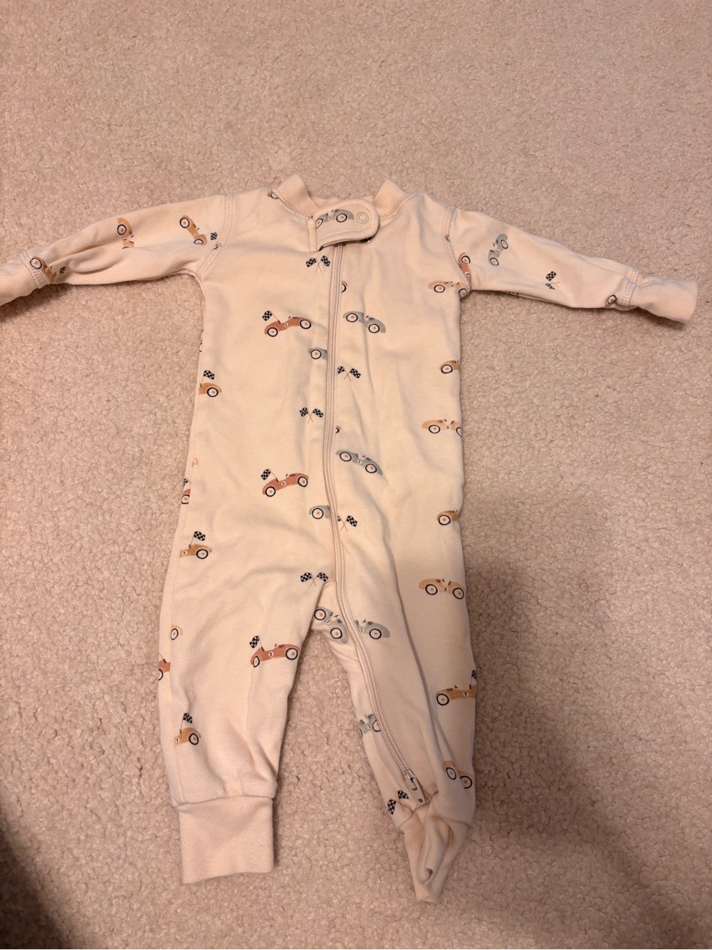 Quincey Mae Cream Toddler One-Piece Zipper Footless Pajamas with Car Print